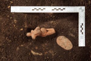 archaeological dig risks